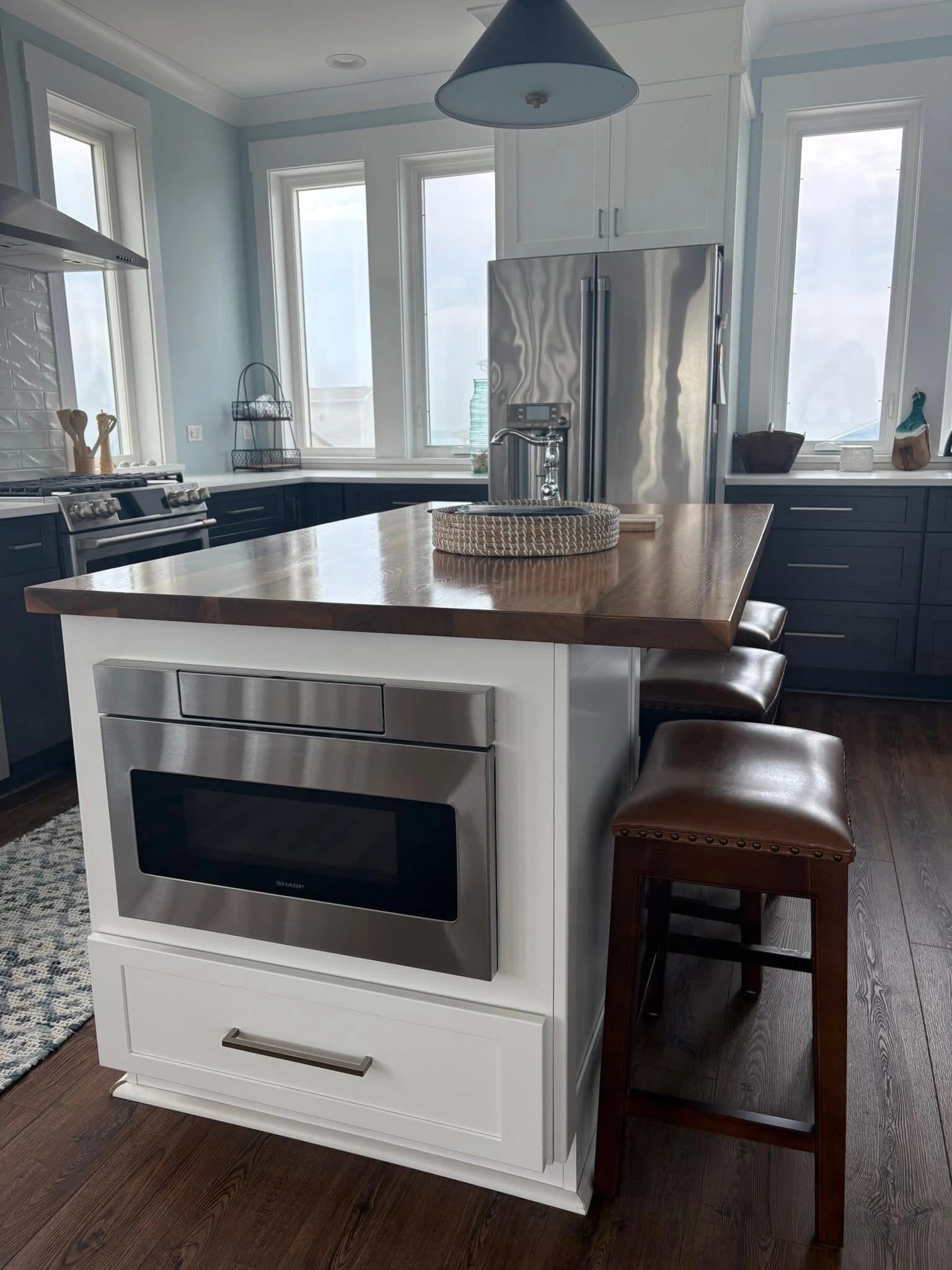 Kitchen island, finished